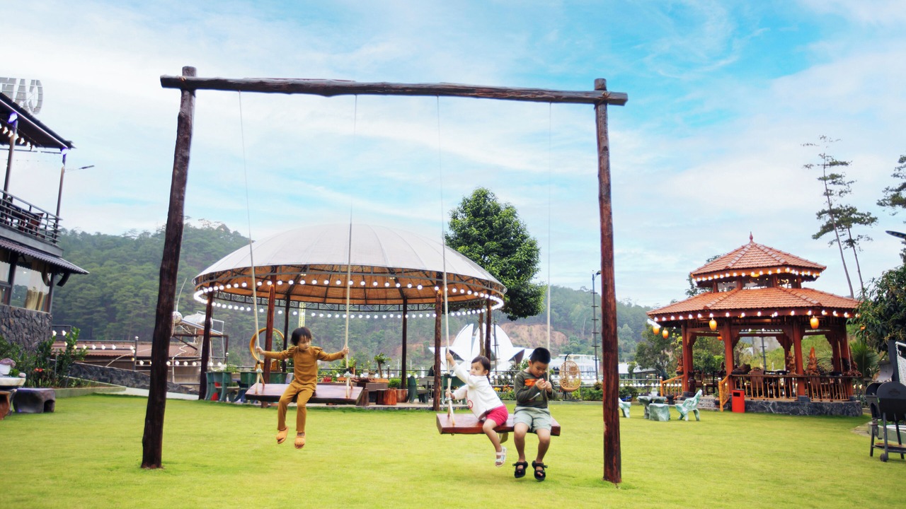 Photo of Outdoor in Duc Trong