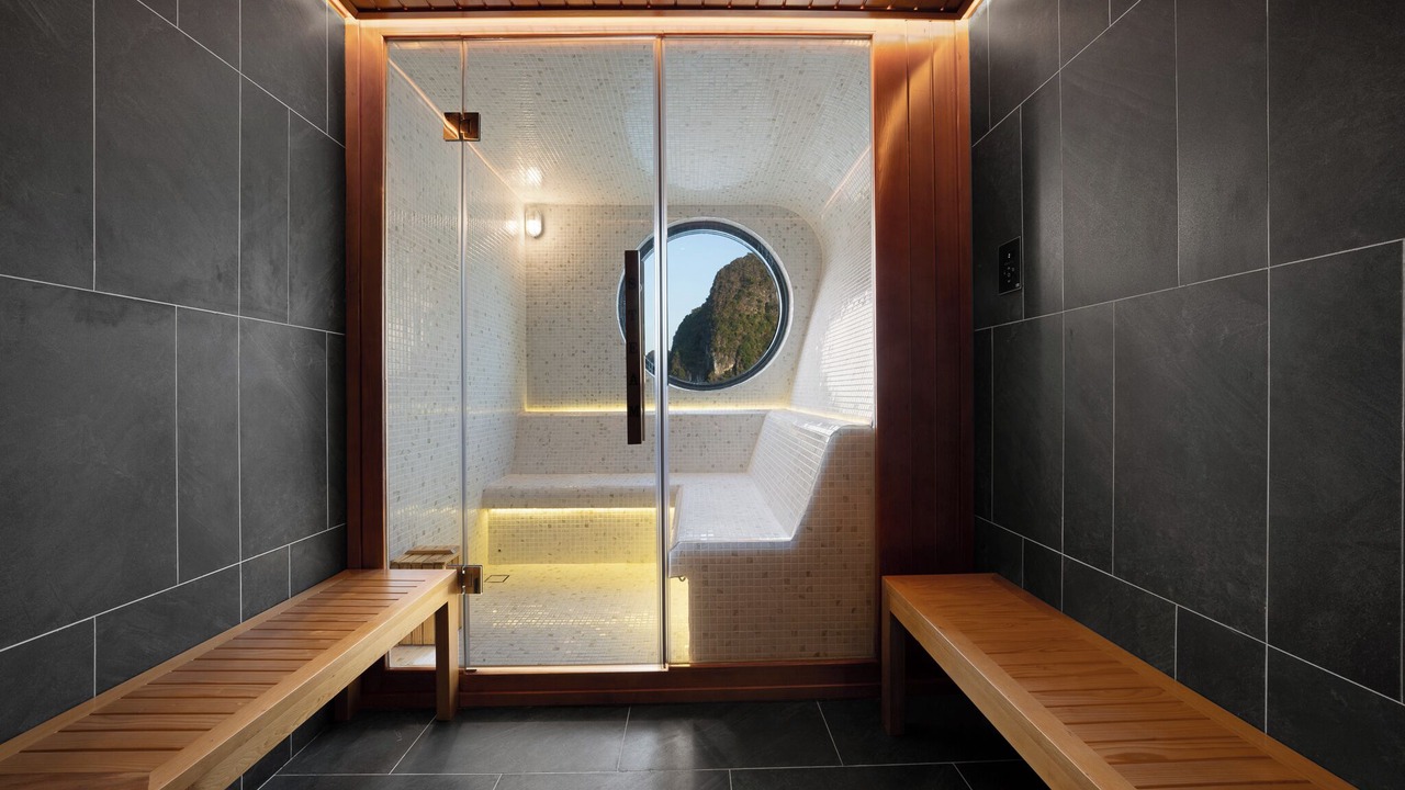 Photo of Bedroom in Ha Long