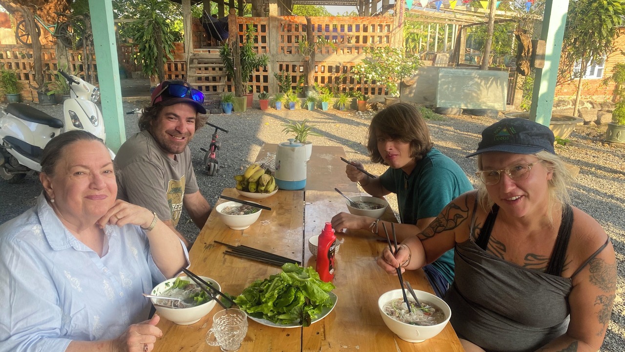 Photo of Others in Trang Bom