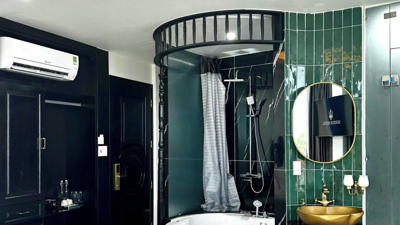 Photo of Bathroom in Con Son