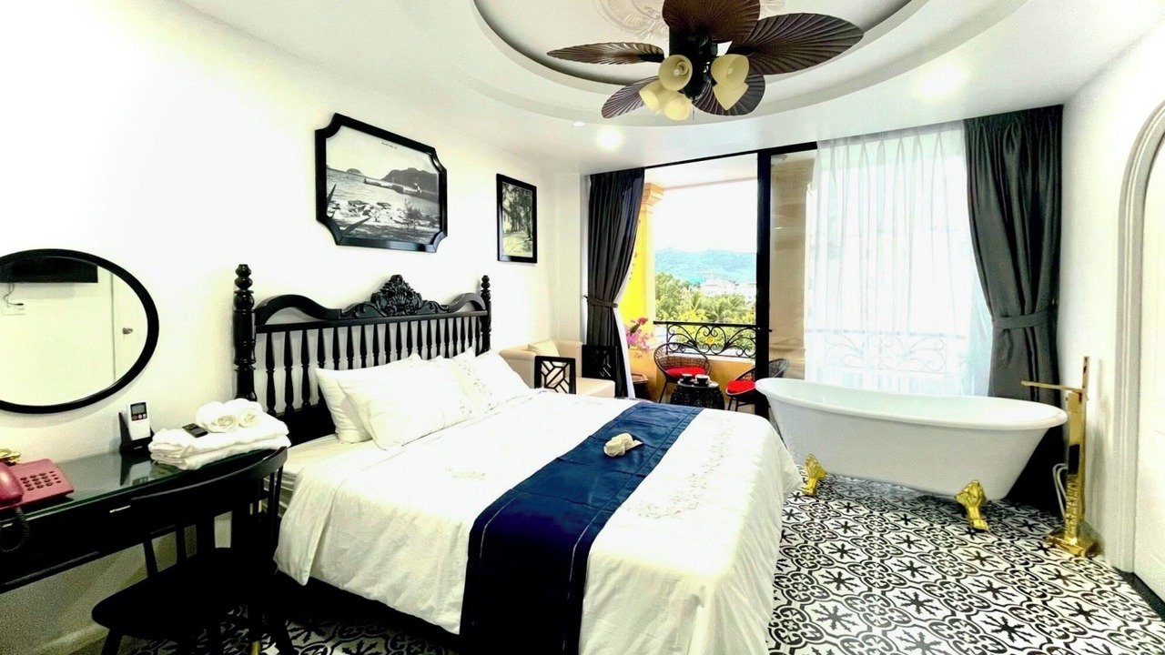 Photo of Bedroom in Con Son