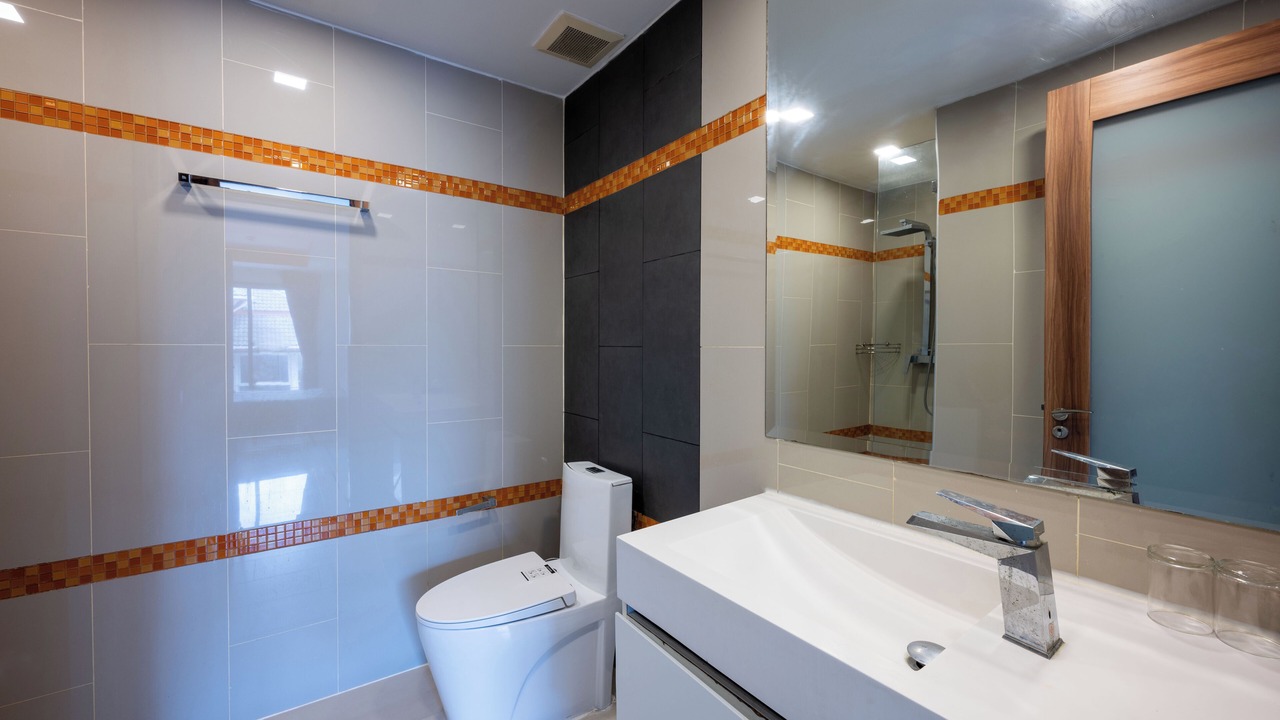 Photo of Bathroom in Pratumnak Hill