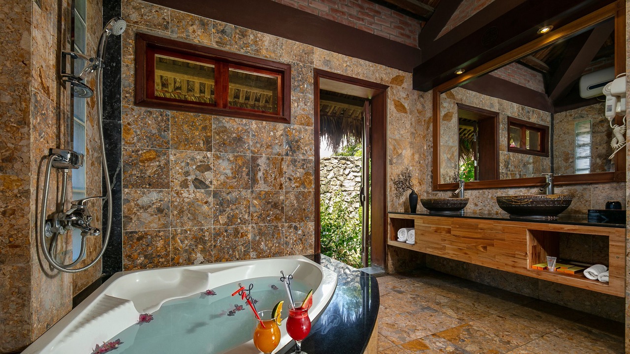 Photo of Bathroom in Son Tay