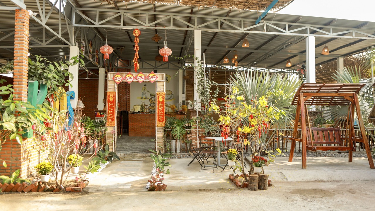 Photo of Others in Old Quarter