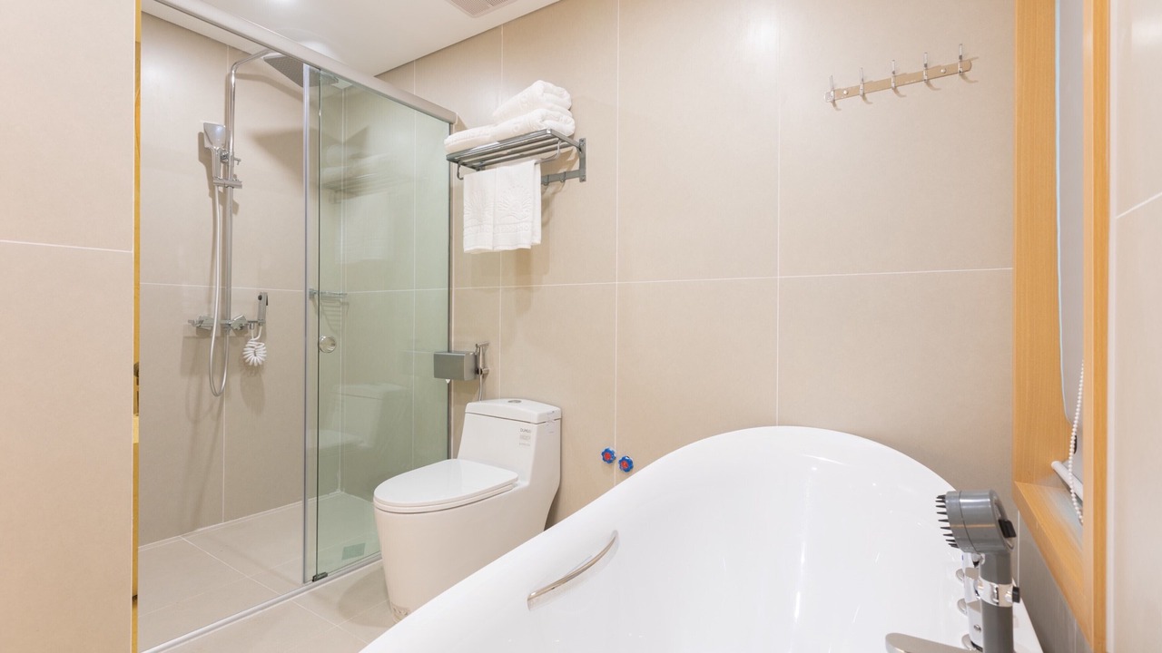 Photo of Bathroom in Mong Cai