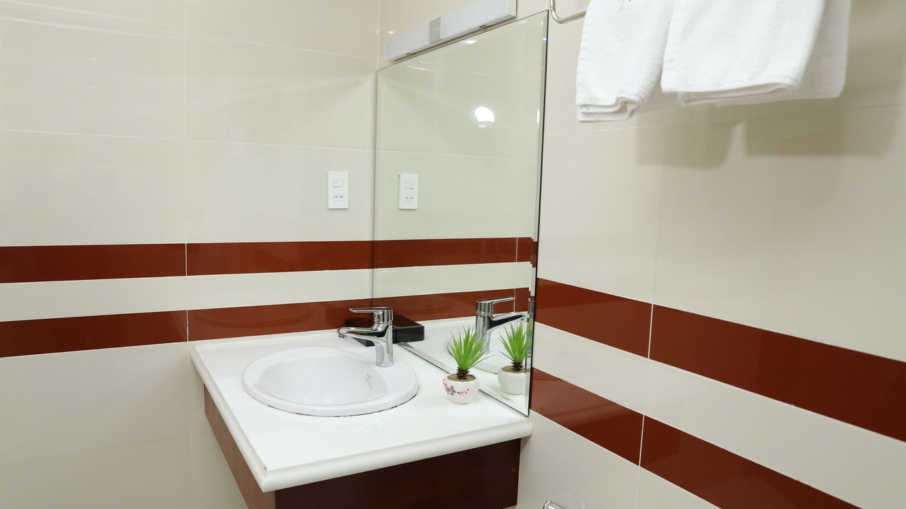 Photo of Bathroom in District 9