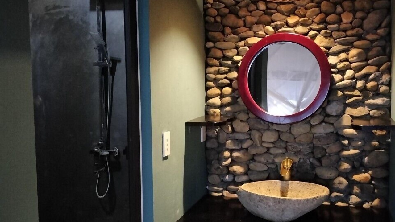 Photo of Bathroom in Pu Long Nature Reserve