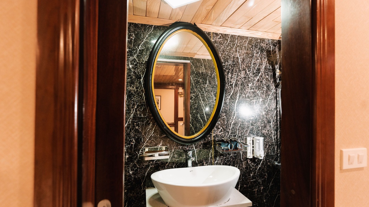 Photo of Bathroom in Cat Hai