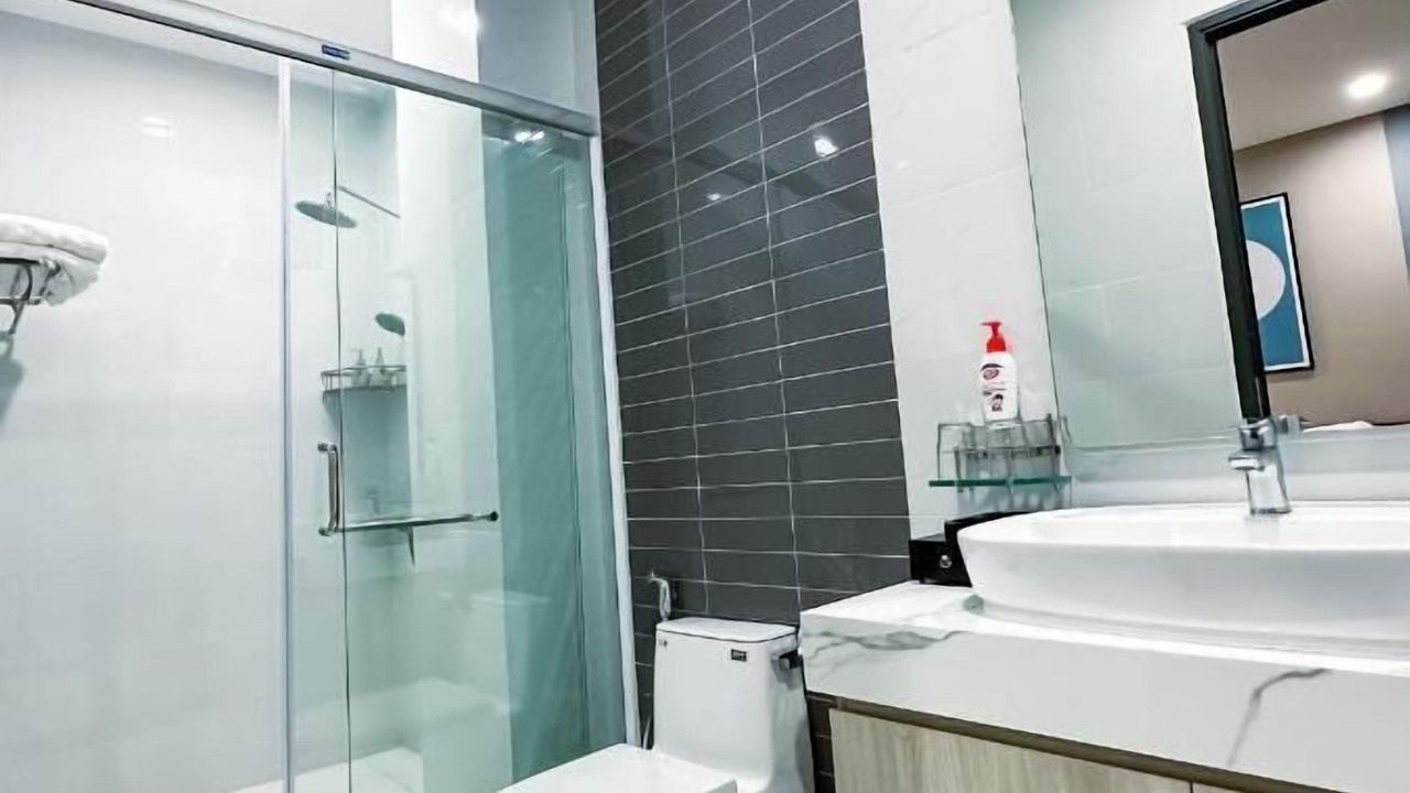 Photo of Bathroom in Uong Bi