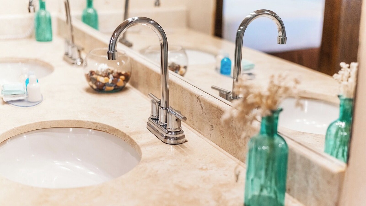 Photo of Bathroom in Villas California