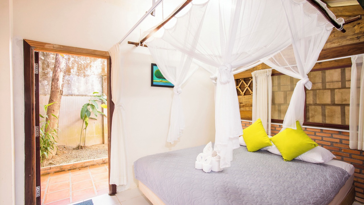 Photo of Bedroom in Quan Tom