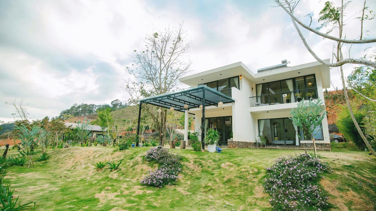 Photo of Outdoor in Lac Duong