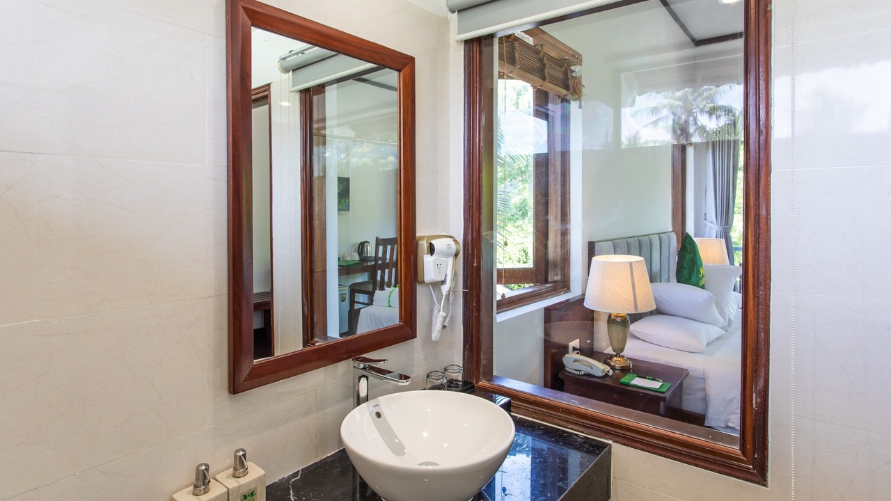 Photo of Bathroom in Ba Keo