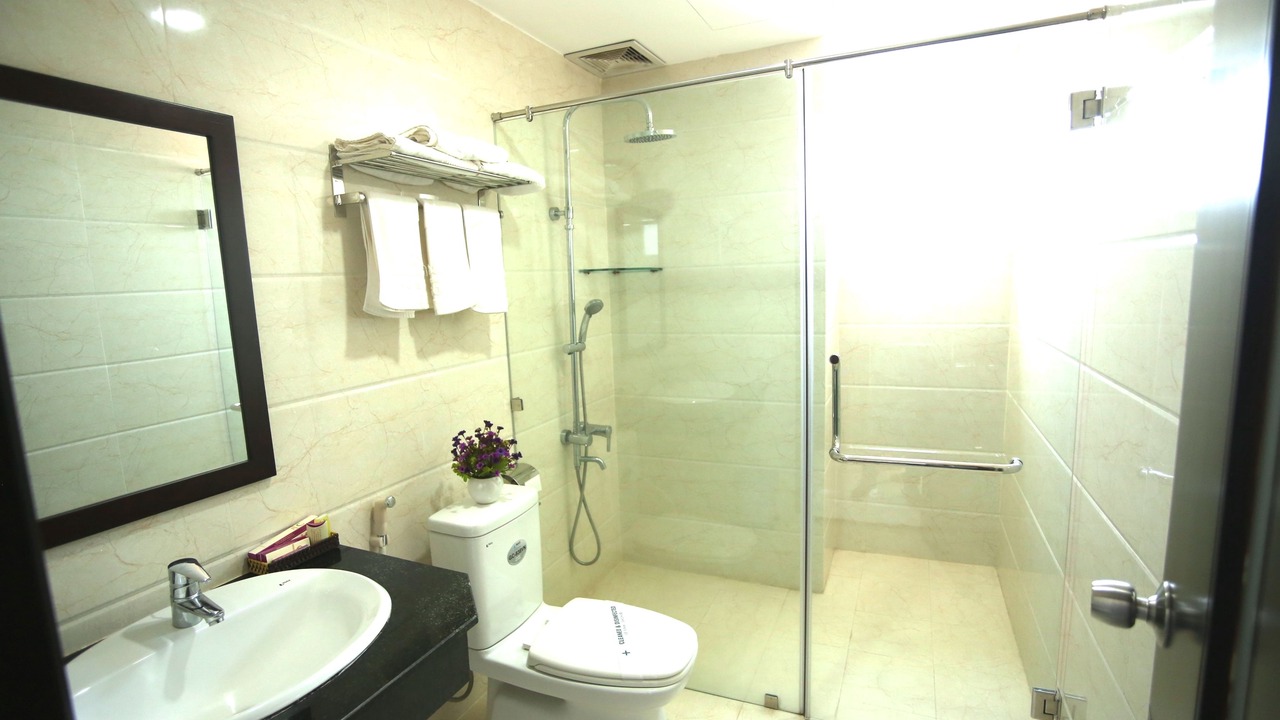 Photo of Bathroom in Cam Le