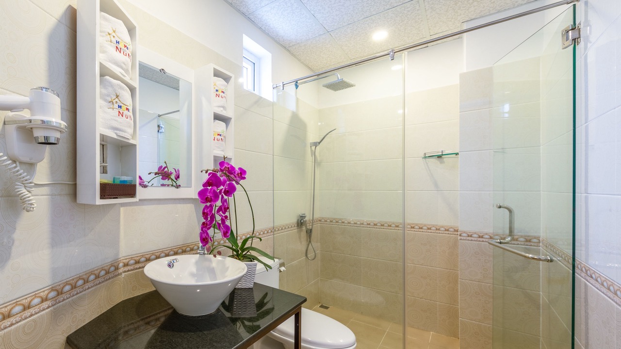 Photo of Bathroom in Cam Pho