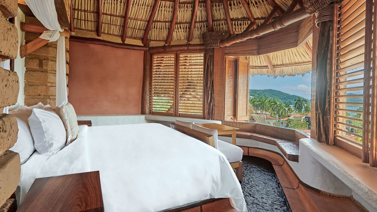 Photo of Bedroom in Zihuatanejo