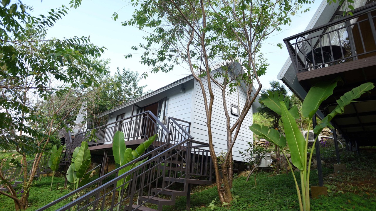 Photo of Outdoor in Van Ho