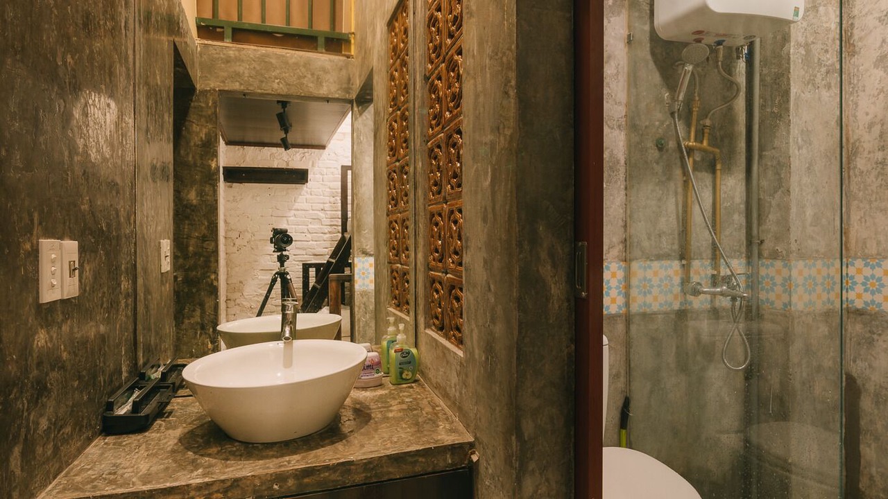 Photo of Bathroom in Hang Bo