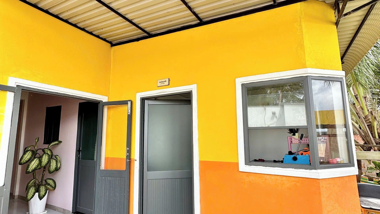 Photo of Kitchen in Khu 6