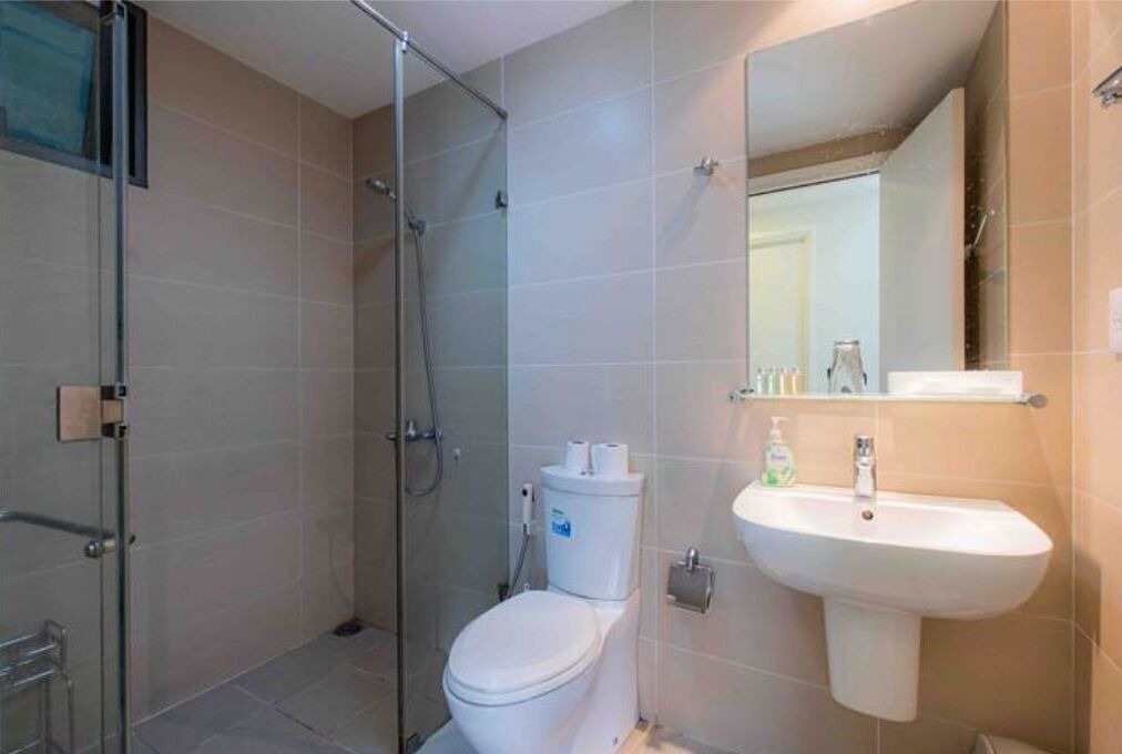Photo of Bathroom in District 9