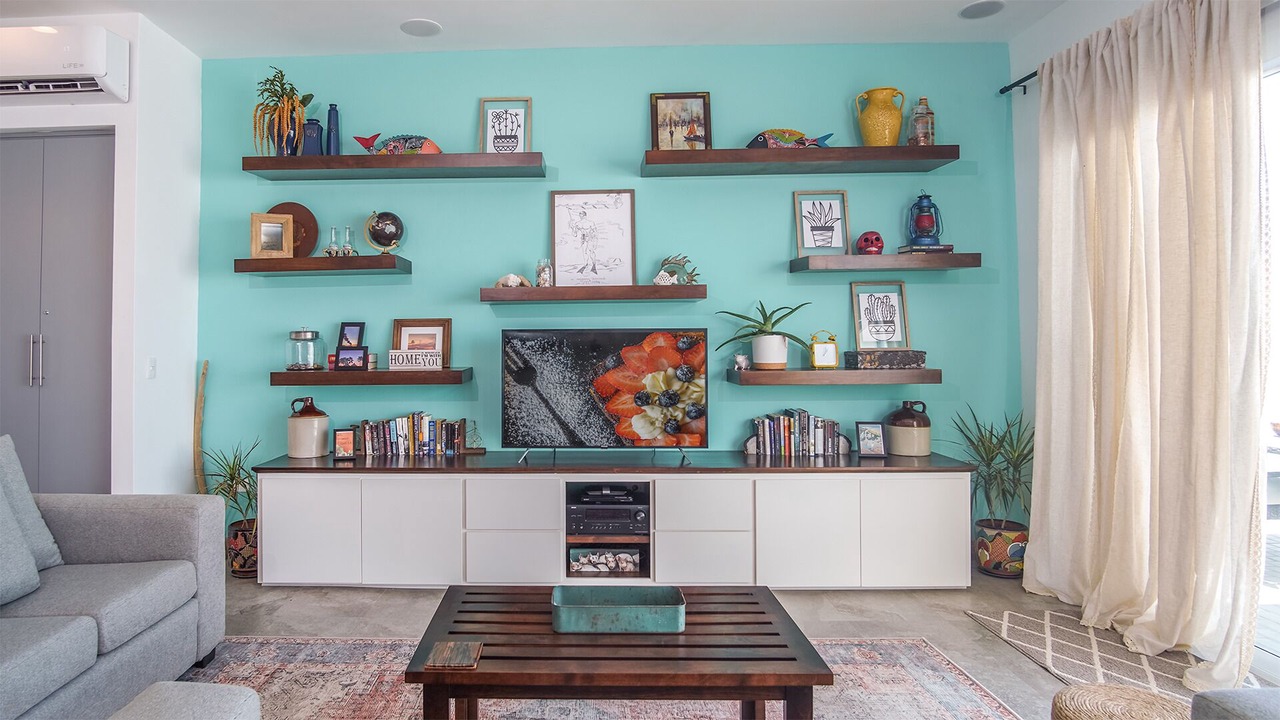 Photo of Livingroom in Laguna Shores