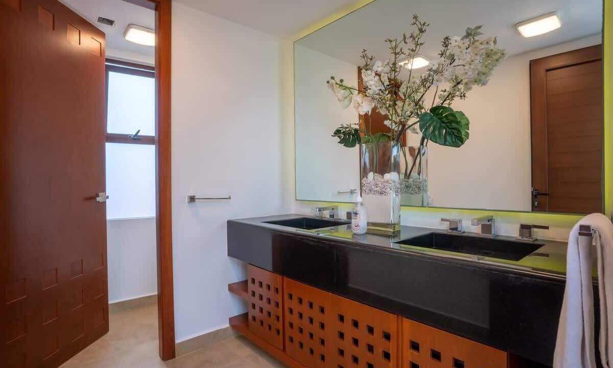 Photo of Bathroom in Zona Hotelera