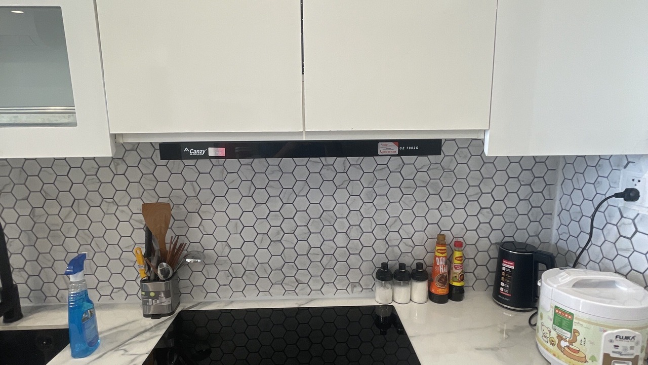 Photo of Kitchen in District 9