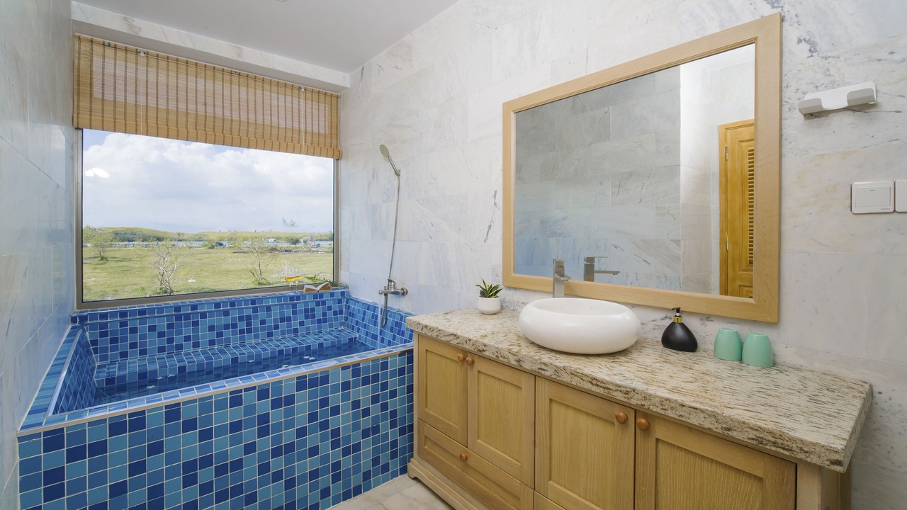 Photo of Bathroom in Cua Đai