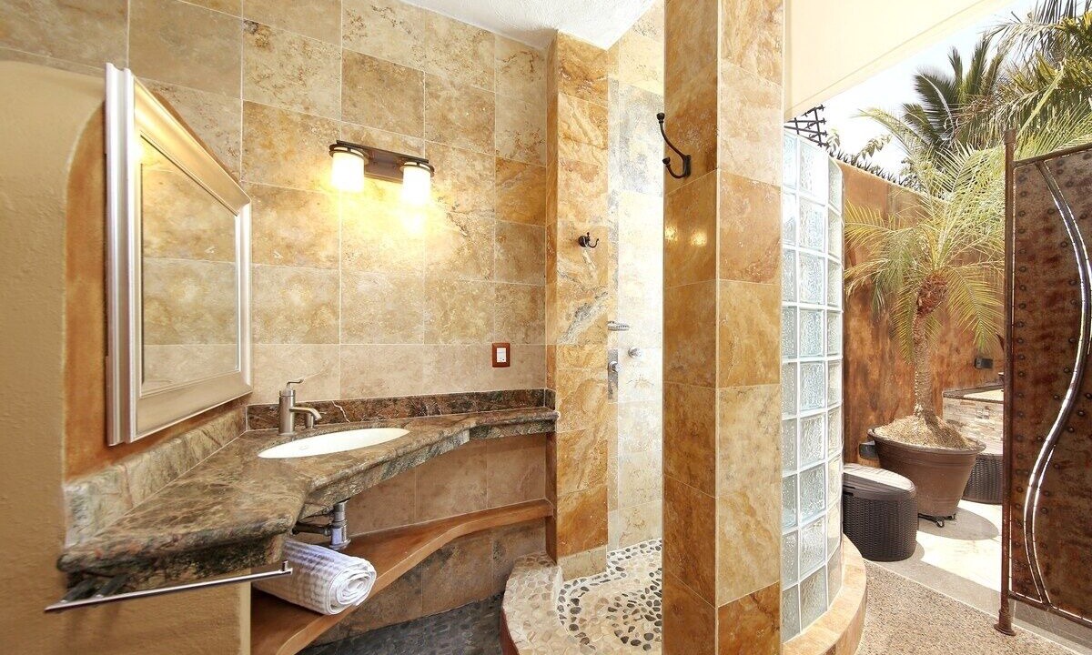 Photo of Bathroom in North End