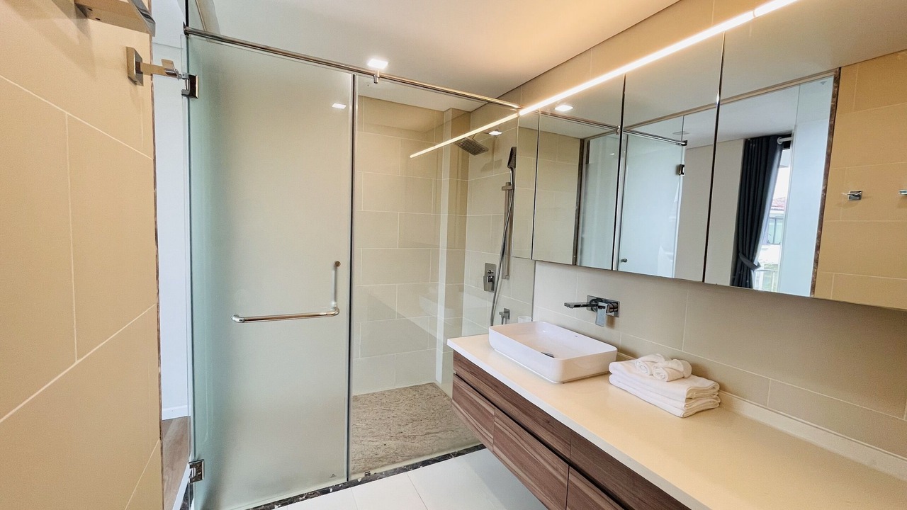 Photo of Bathroom in Ha Long