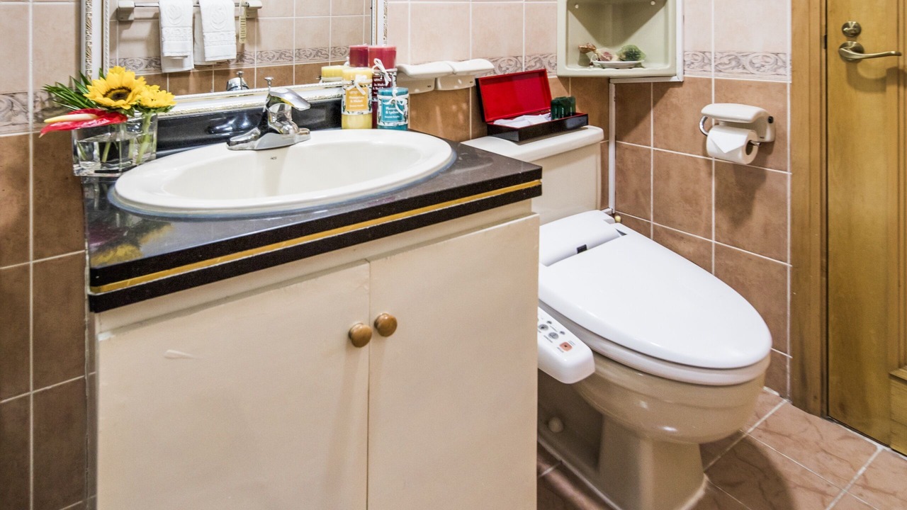 Photo of Bathroom in Ba Dinh