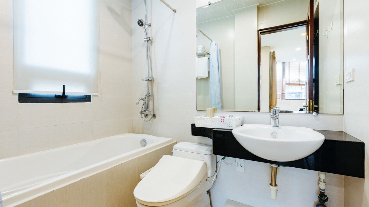 Photo of Bathroom in Dich Vong