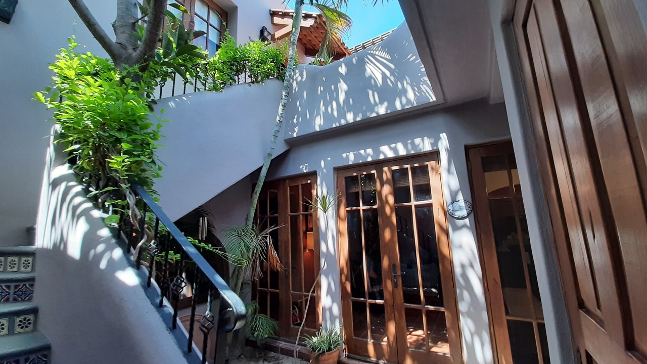Photo of Outdoor in Nopolo
