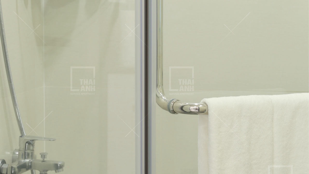Photo of Bathroom in Phuong 8