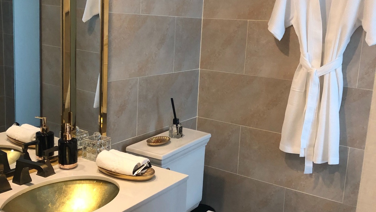 Photo of Bathroom in Na Kluea