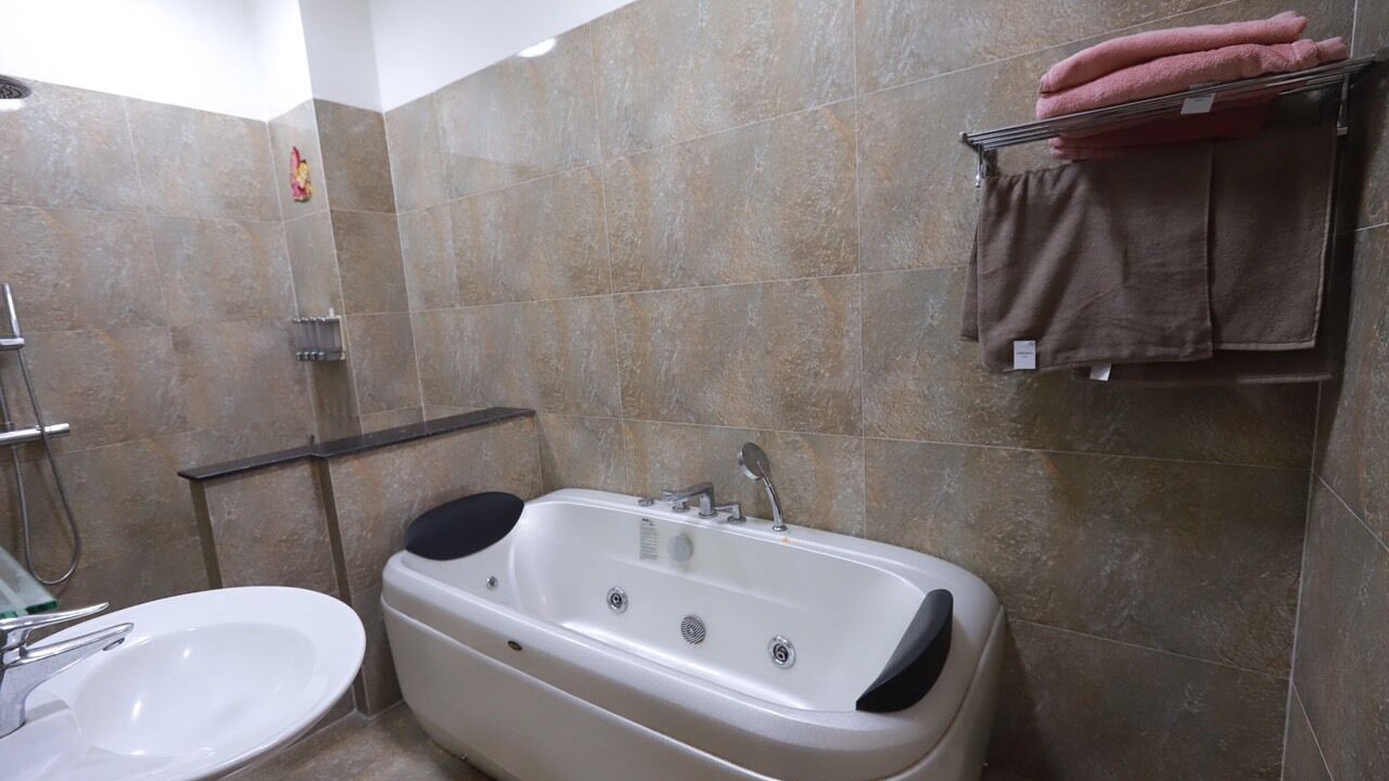 Photo of Bathroom in Da Nang City Centre
