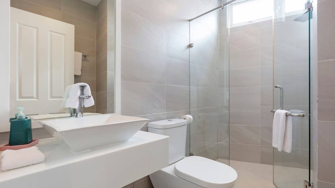 Photo of Bathroom in Phuong 15