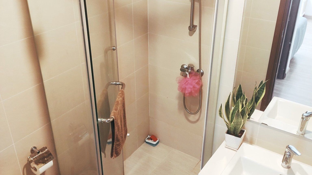 Photo of Bathroom in Hon Gai