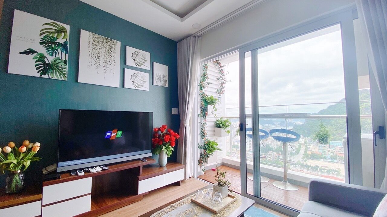 Photo of Livingroom in Hon Gai