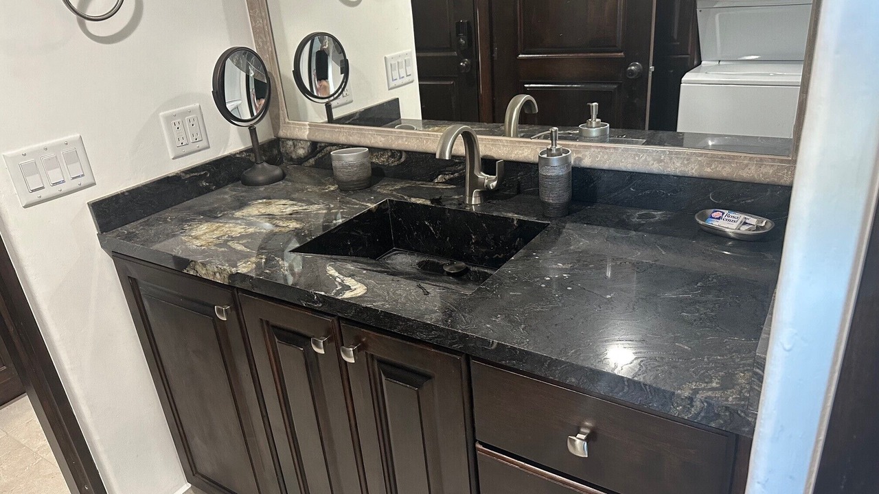 Photo of Bathroom in Marina