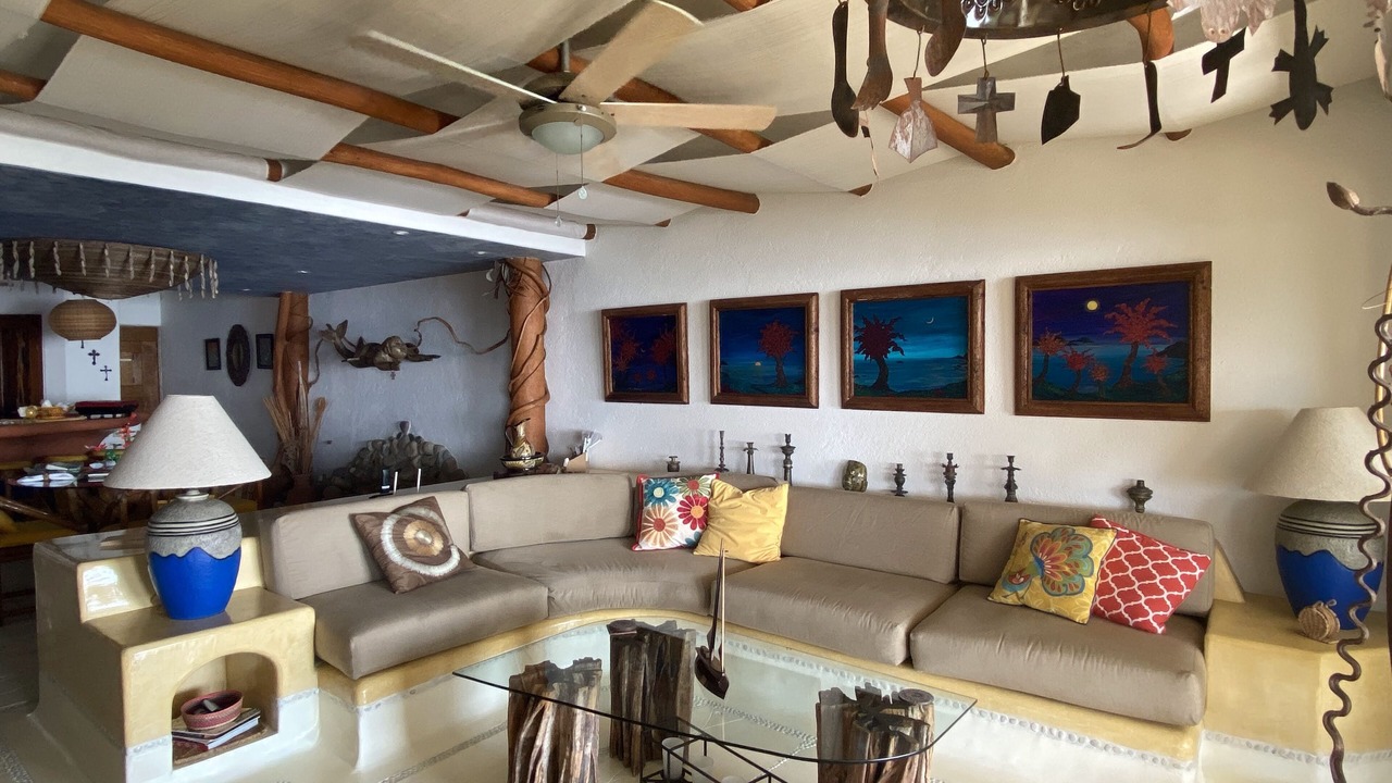 Photo of Livingroom in Zihuatanejo