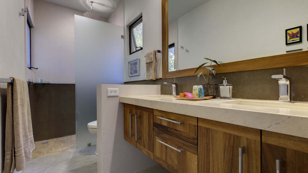 Photo of Bathroom in North End