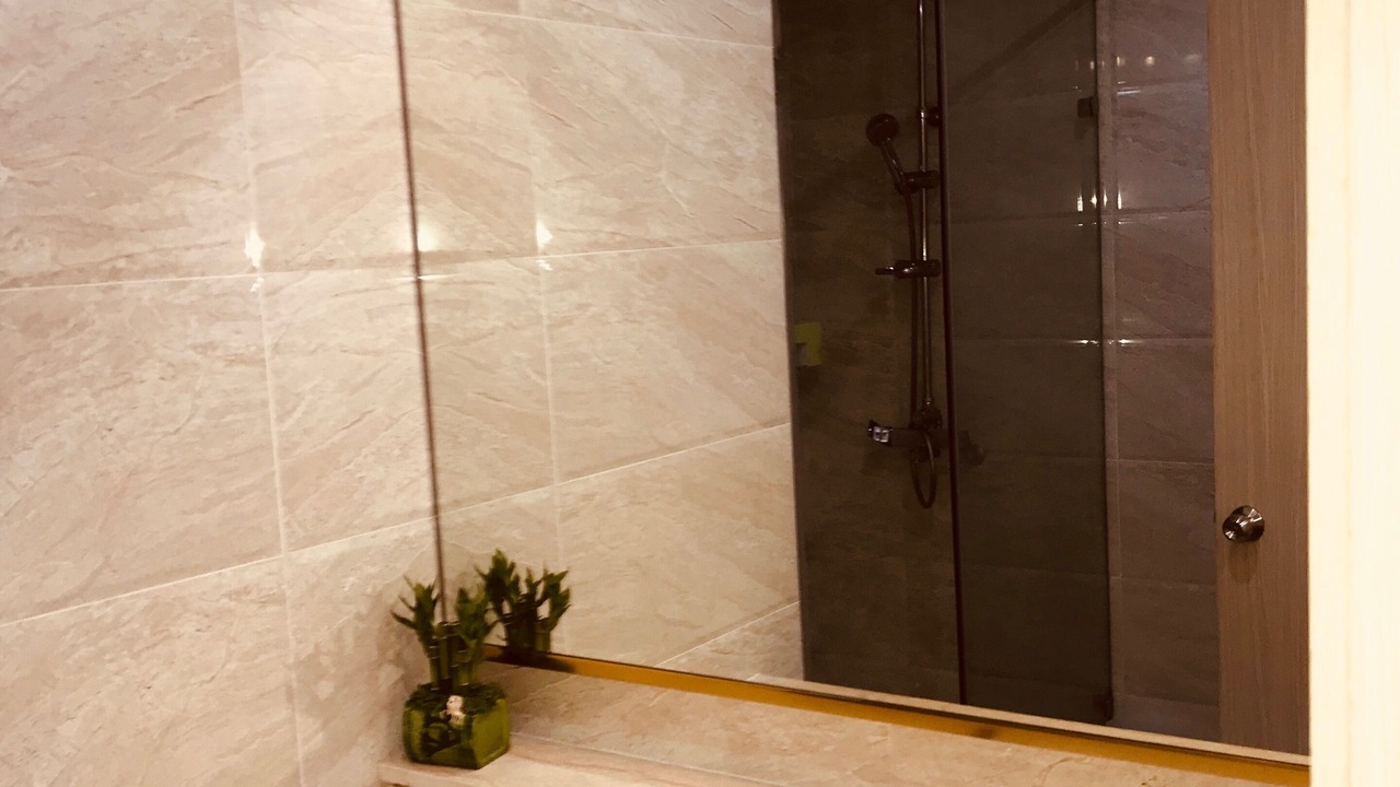 Photo of Bathroom in Tu Liem