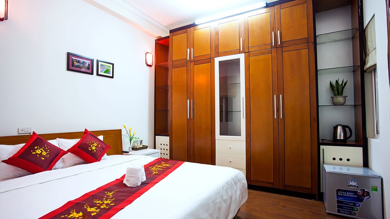 Photo of Bedroom in Tay Ho