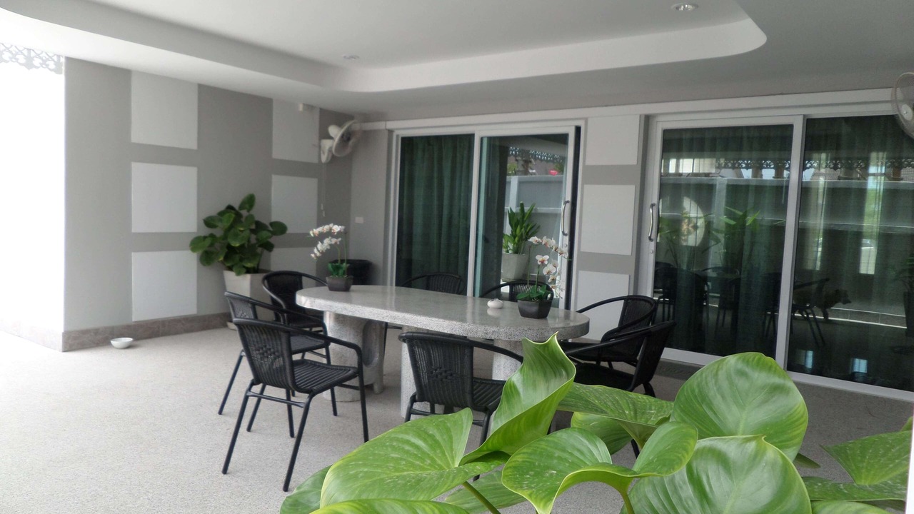 Photo of Others in Bang Sare