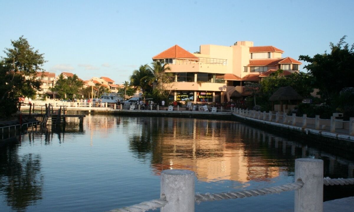 Photo of Others in Puerto Aventuras