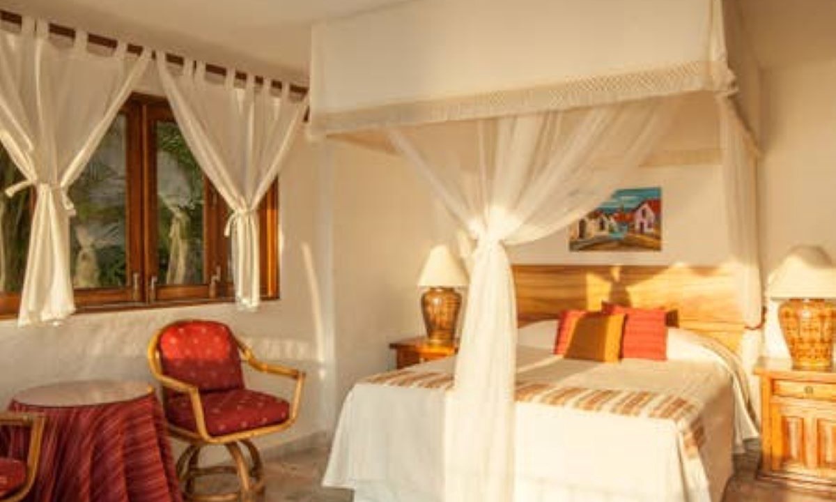 Photo of Bedroom in South Shore Hotel Area
