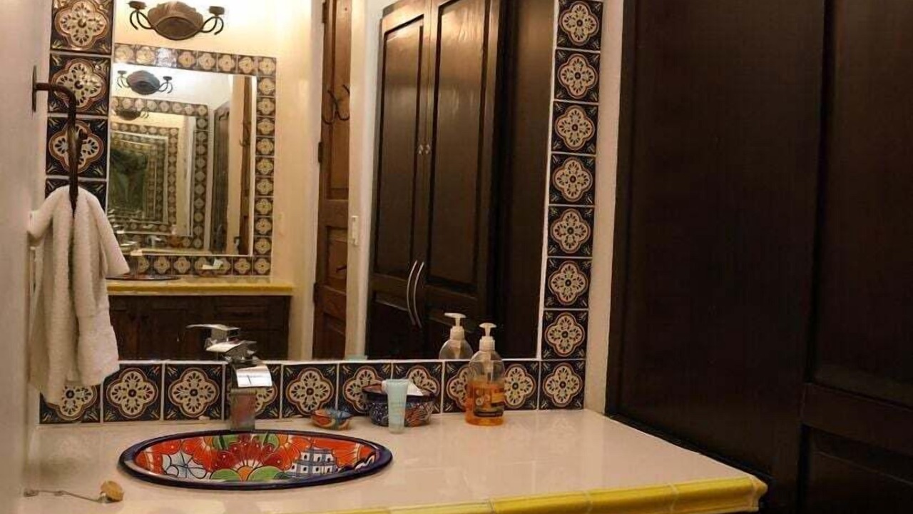 Photo of Bathroom in Nopolo