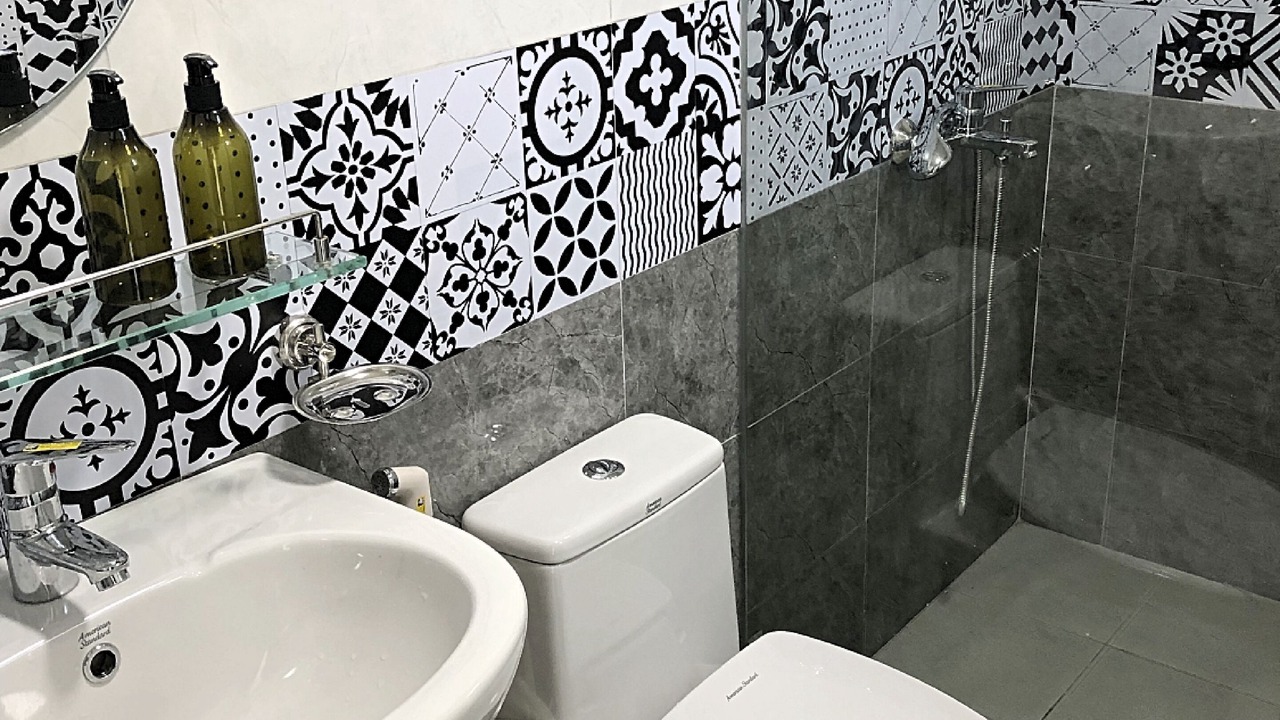 Photo of Bathroom in Hang Bo