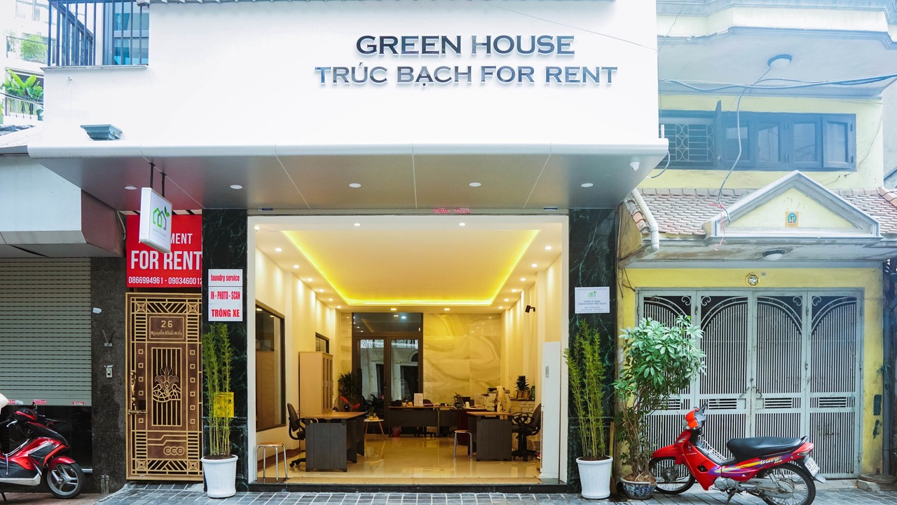 Photo of Others in Truc Bach